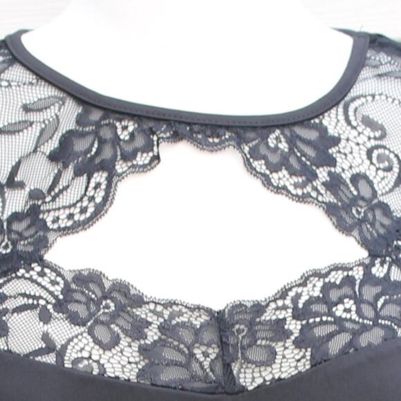 Yoins Women's Black Blouse Sexy Lace Cutout Open Neckline Size Small - Picture 2 of 7